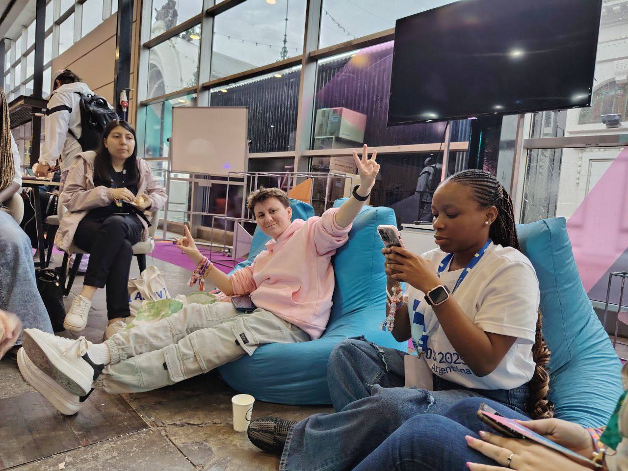 WomenHub X Open Source Hub